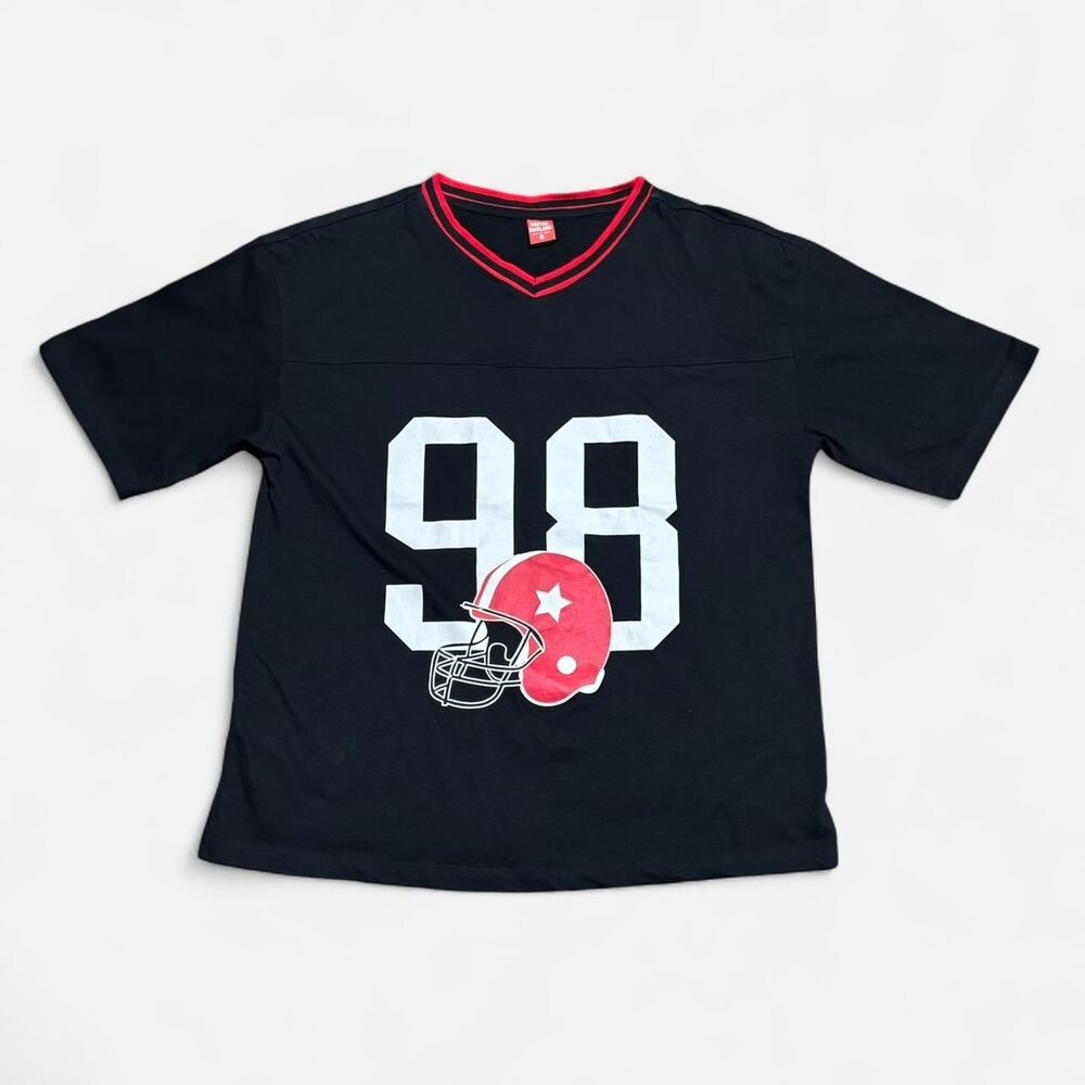 Digital darling black and red NFL number 98 small size (width 20in, length 23in)